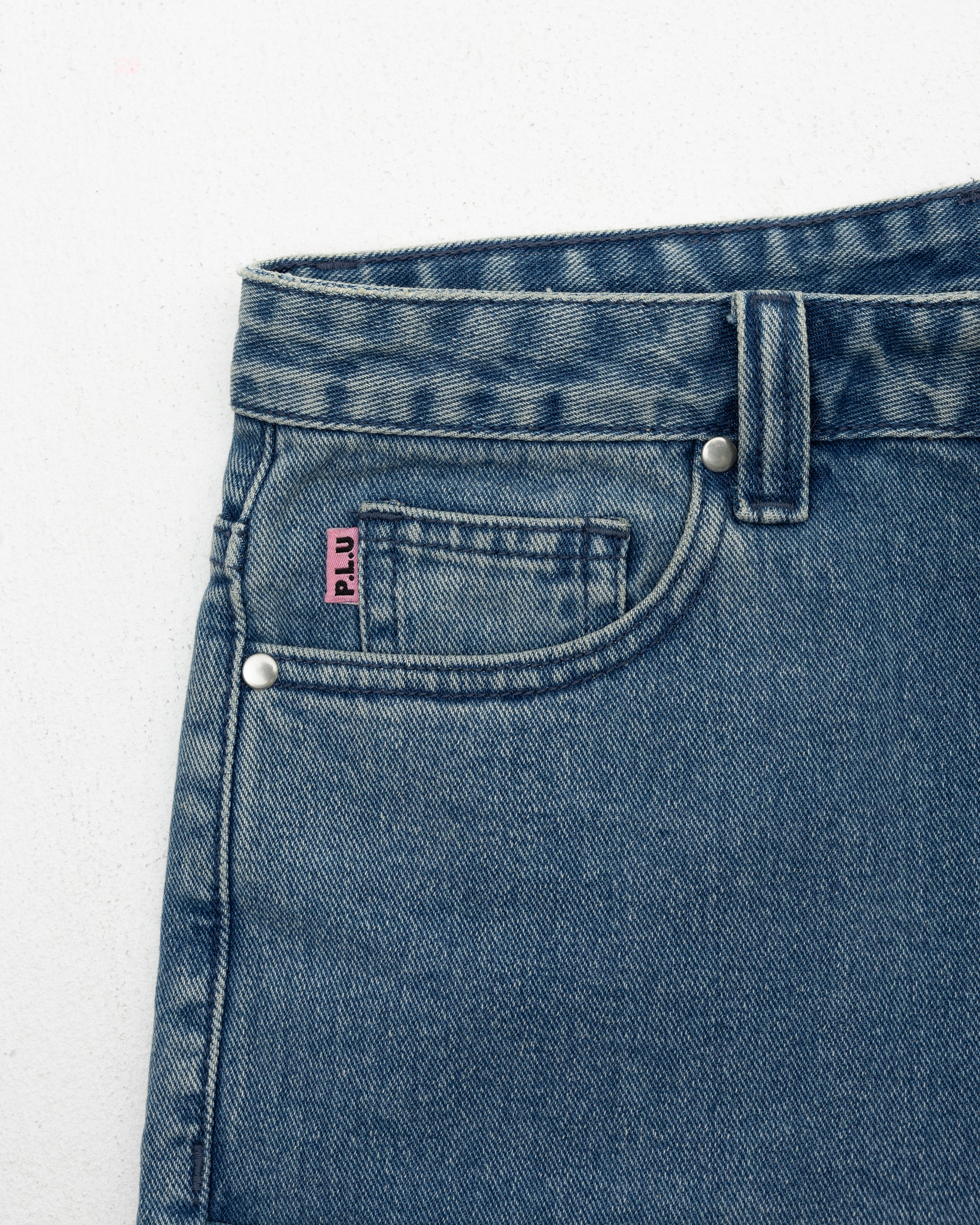 S106: Washed Denim Carabiner Shorts (Light Blue)